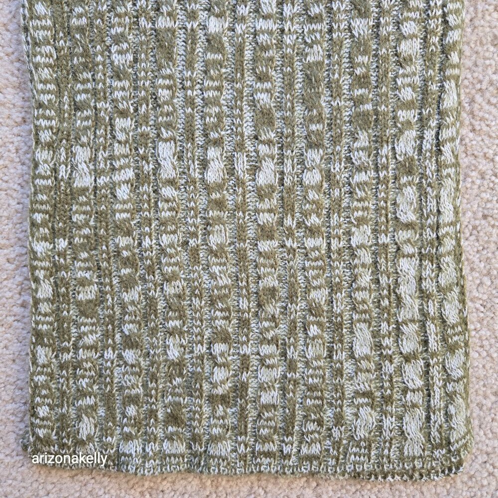 NWOT Marled Cashmere Cable Knit Scarf Green/Ivory - Picture 4 of 14
